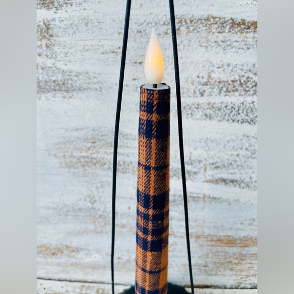 *Fall Plaid Realistic Flame LED Timer Taper - Picture 10 of 11